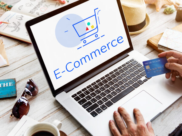 Shopify/PrestaShop : Quel CMS choisir pour créer un site e-commerce ?